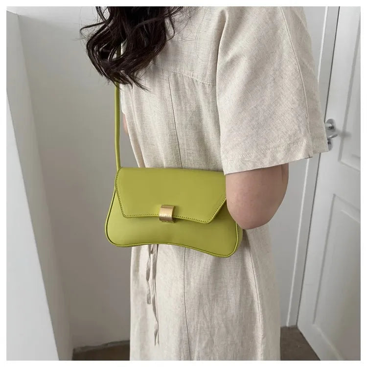 2026 New Women's Stylish Girly Single Shoulder Bag with Super High-End Feel Vintage