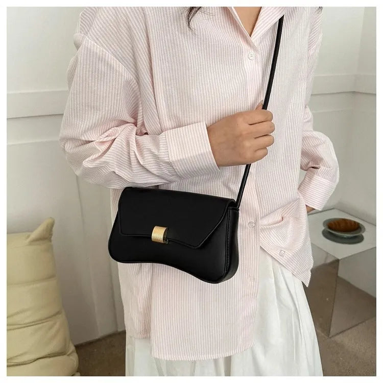 2026 New Women's Stylish Girly Single Shoulder Bag with Super High-End Feel Vintage