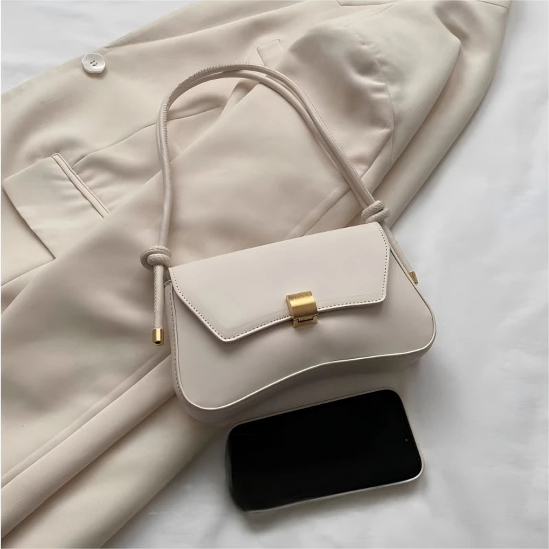 2026 New Women's Stylish Girly Single Shoulder Bag with Super High-End Feel Vintage