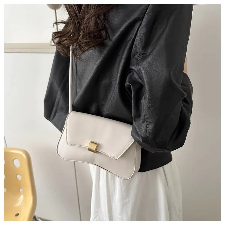 2026 New Women's Stylish Girly Single Shoulder Bag with Super High-End Feel Vintage