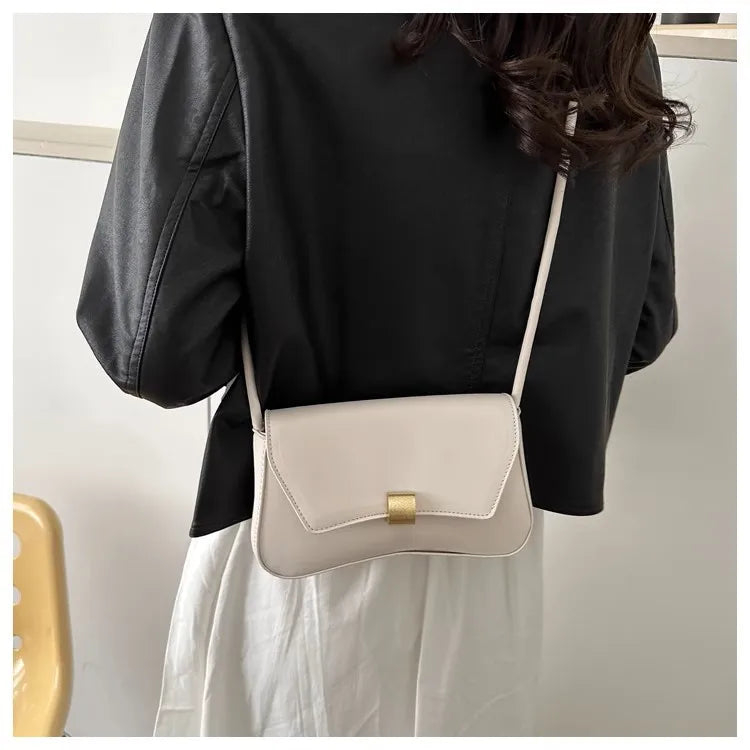 2026 New Women's Stylish Girly Single Shoulder Bag with Super High-End Feel Vintage