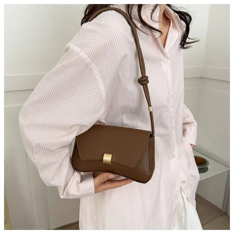 2026 New Women's Stylish Girly Single Shoulder Bag with Super High-End Feel Vintage